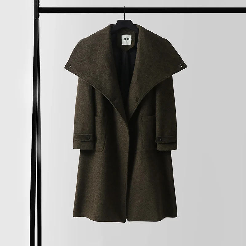 Damen Maxilanger Wollmix‑Mantel mit übergroßem Schalkragen und aufgesetzten Taschen Nord Taschen