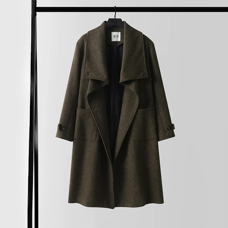 Damen Eleganter langer Wollmix-Cocoon-Mantel mit überlappendem Schalkragen und aufgesetzten Taschen Nord Taschen