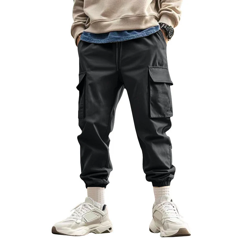Herren Tapered Cargo-Jogginghose mit Kordelzug, aufgesetzten Klappentaschen und elastischen Bündchen Nord Taschen