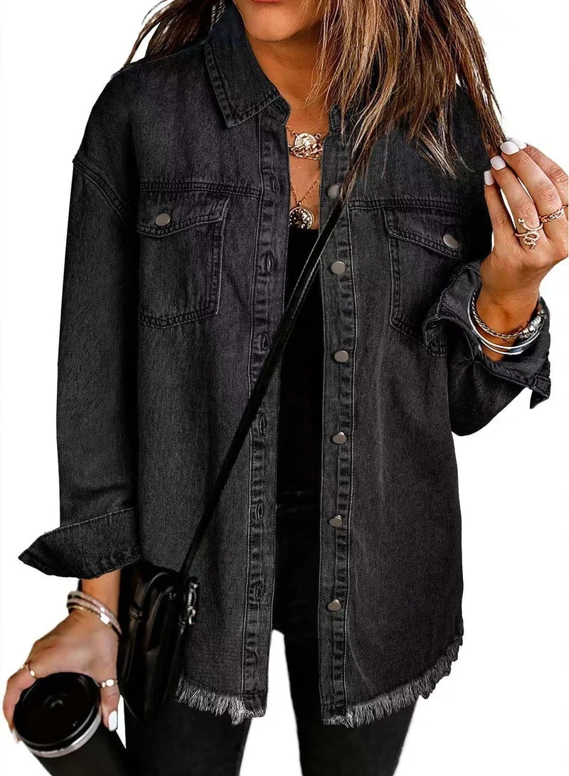 Damen Denim Overshirt mit fransigem Saum und Brusttaschen Avellé