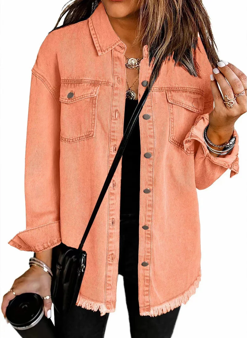 Damen Denim Overshirt mit fransigem Saum und Brusttaschen Avellé