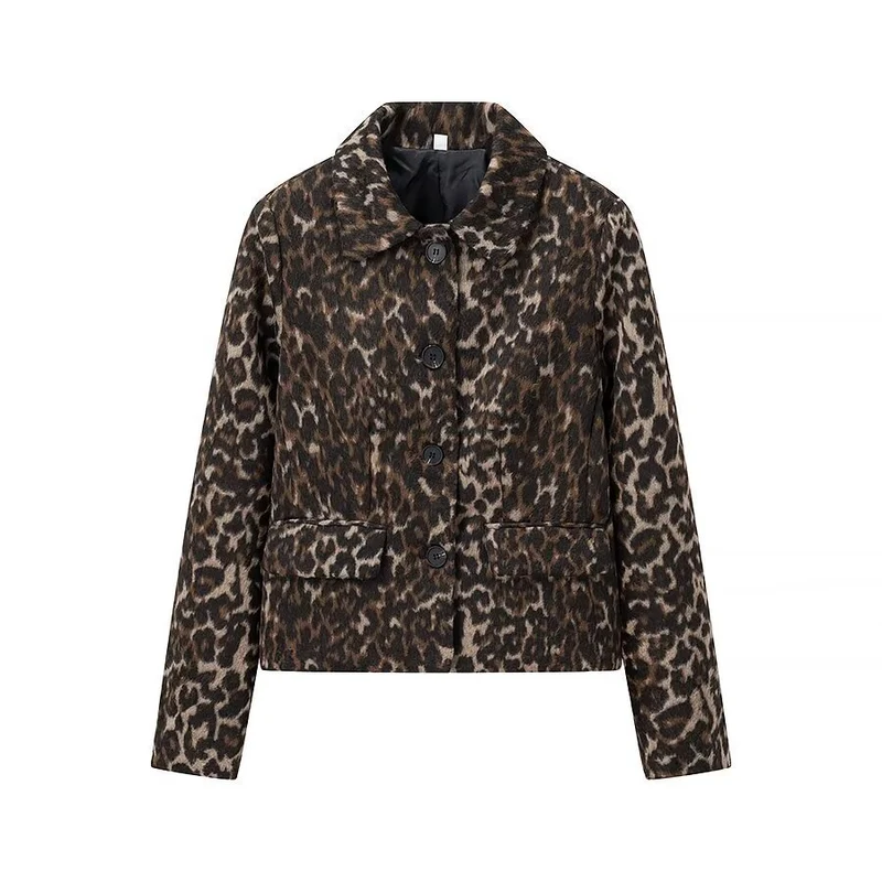 Damen Boxy‑Kurzjacke mit Leopardenmuster, Hemdkragen und aufgesetzten Pattentaschen Nord Taschen
