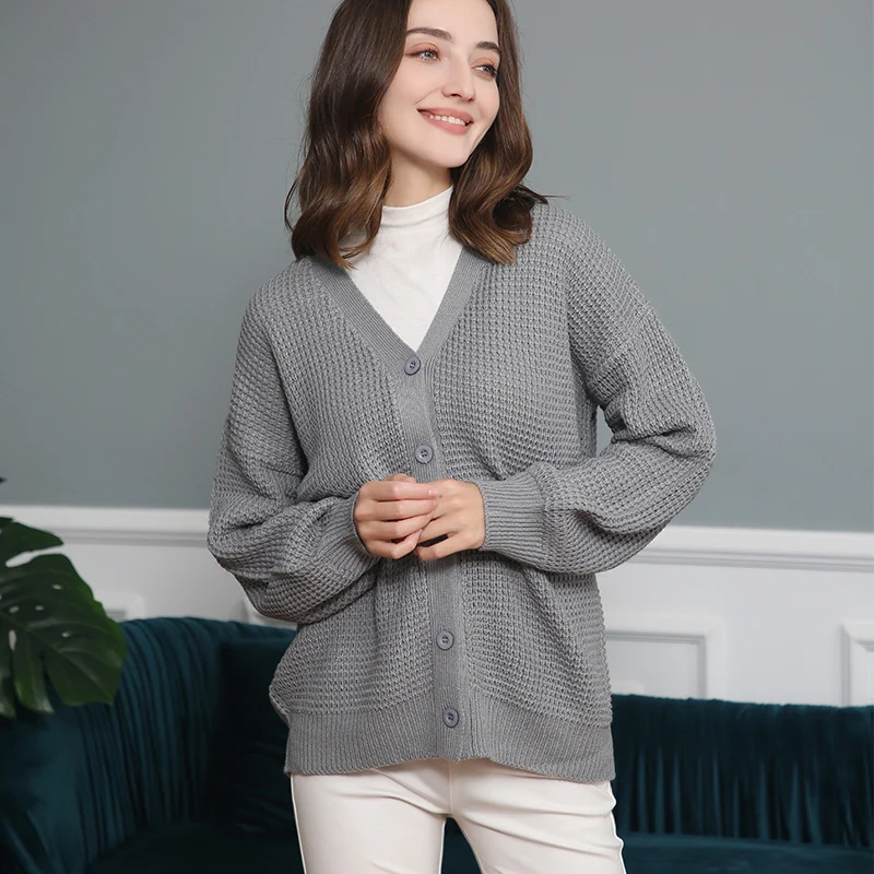 Damen Waffelstruktur-Cardigan mit tiefem V-Ausschnitt und kastigem Oversize-Schnitt Nord Taschen