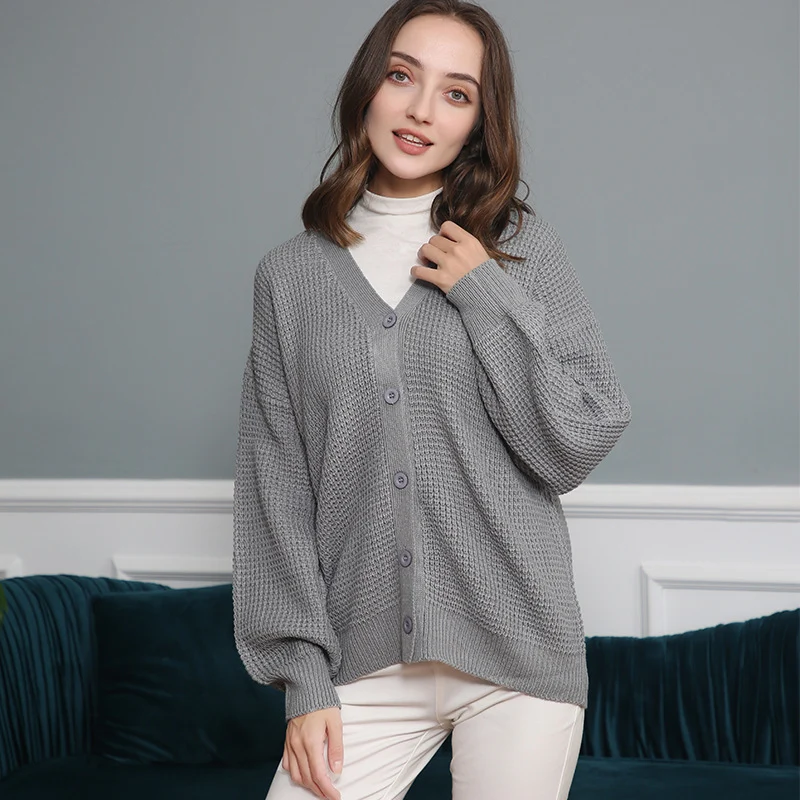 Damen Waffelstruktur-Cardigan mit tiefem V-Ausschnitt und kastigem Oversize-Schnitt Nord Taschen