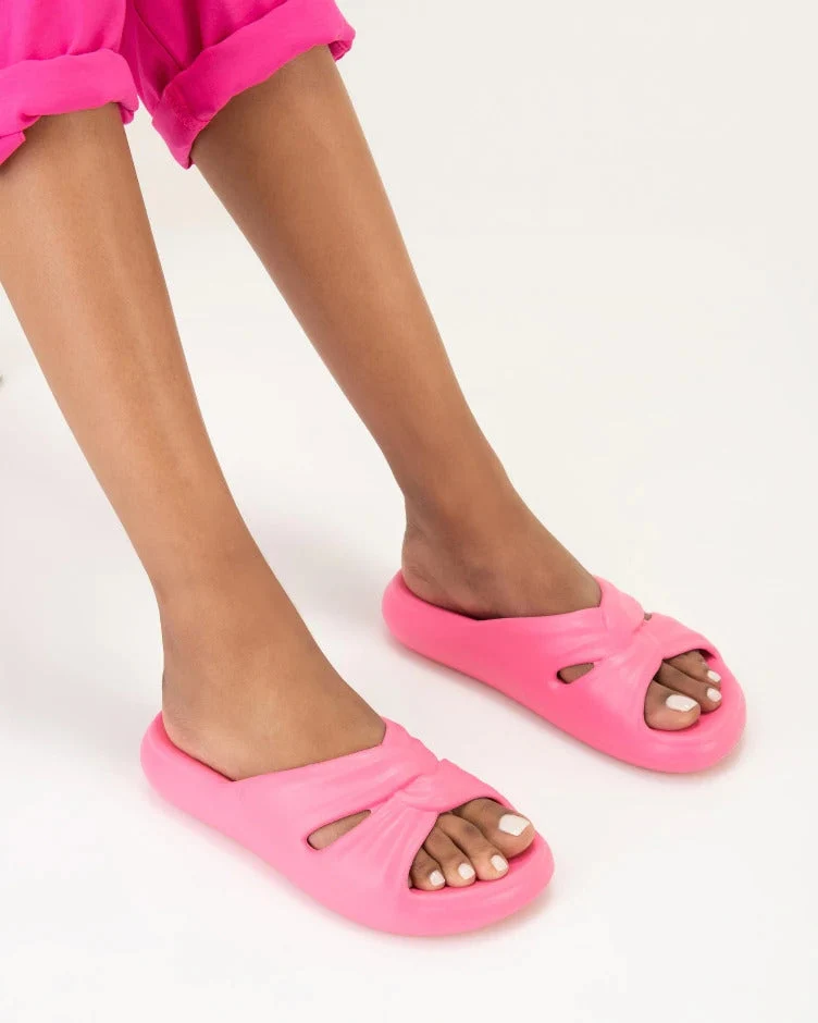 Free Slide
