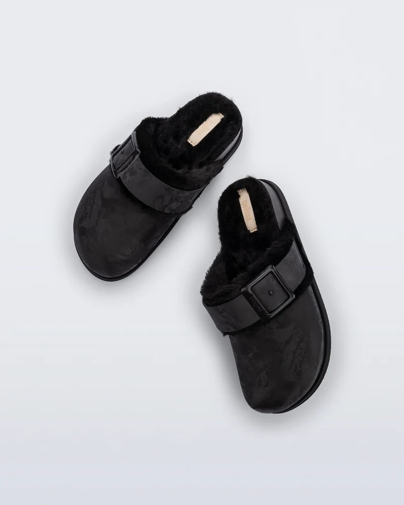 Cozy Warm Clog