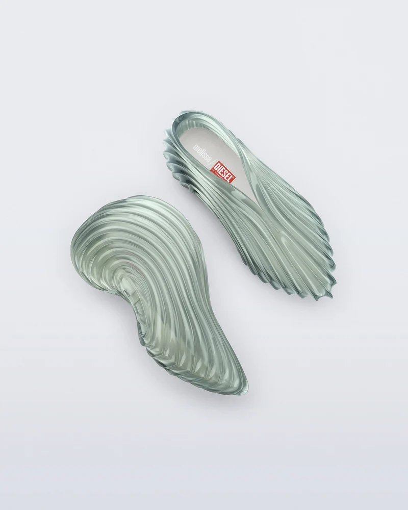 Quantum Sneaker