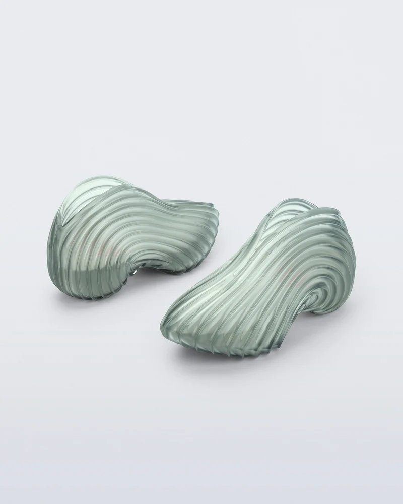 Quantum Sneaker