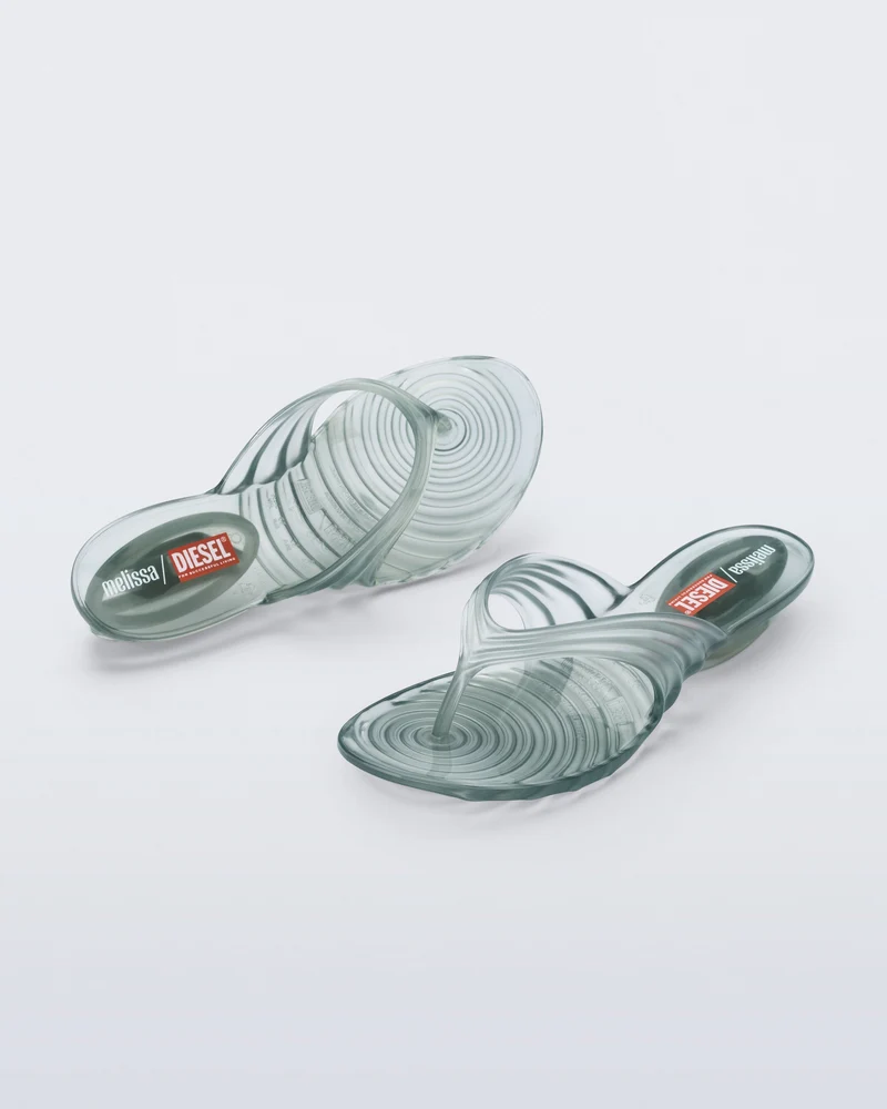 Quantum Flip Flop