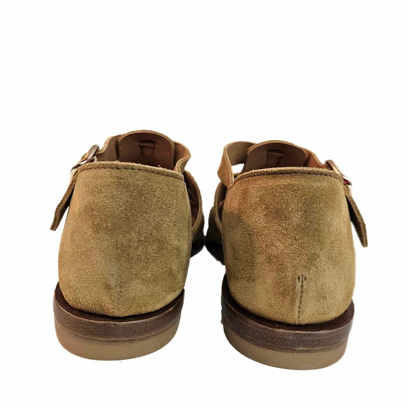 La Bottega di Lisa, Bäckersandalette aus Wildleder in Sand