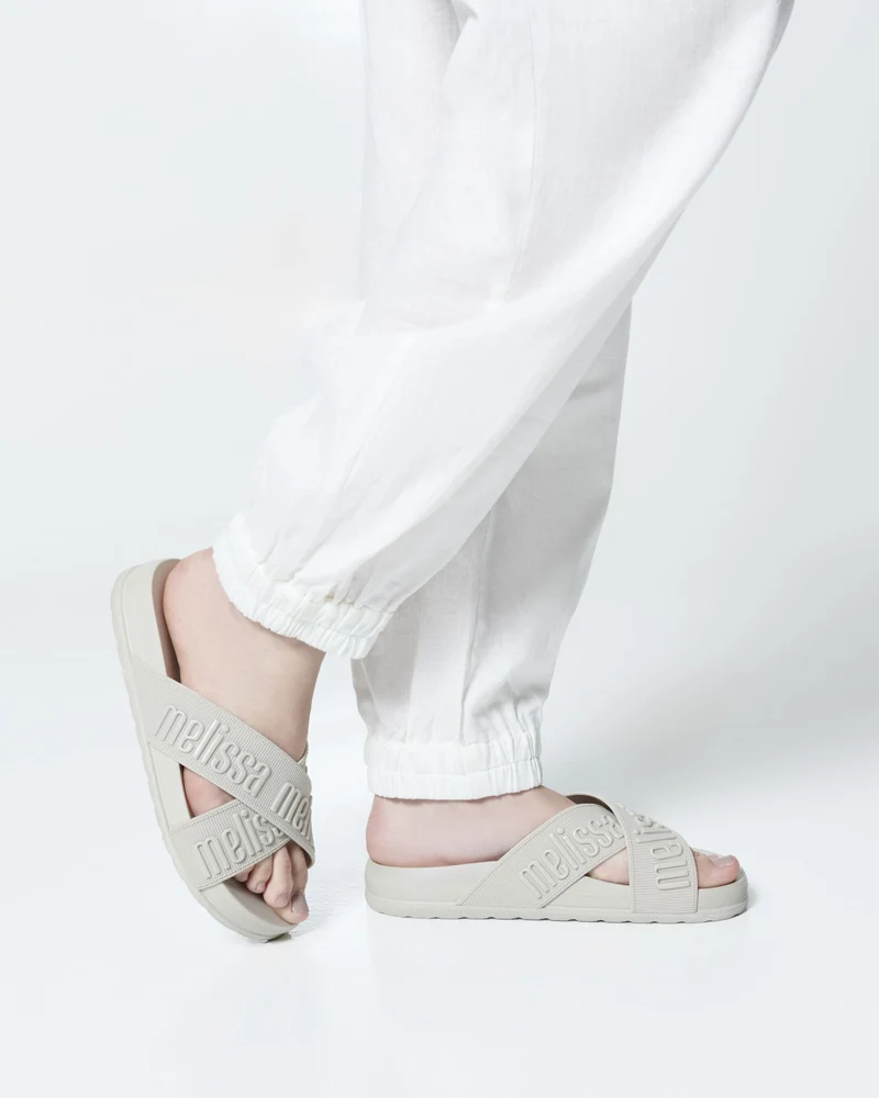 Cozy M Lover Slide
