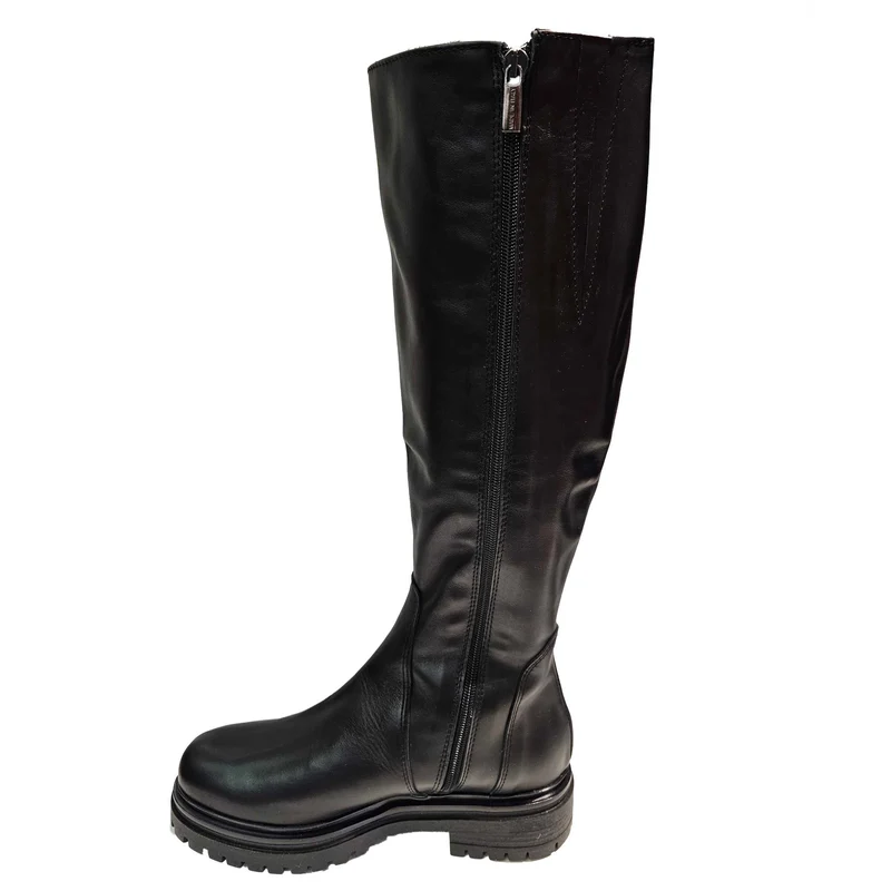 Milliways, klassischer Nappalederstiefel in Schwarz