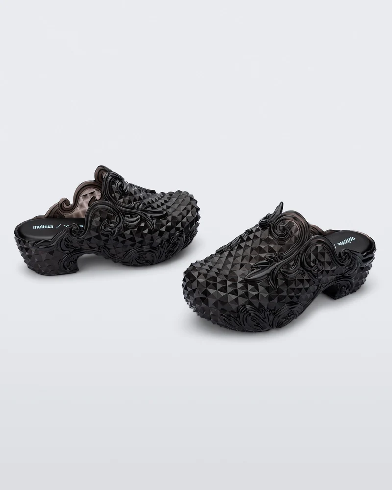 Court Clog