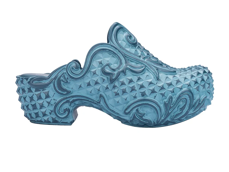 Court Clog