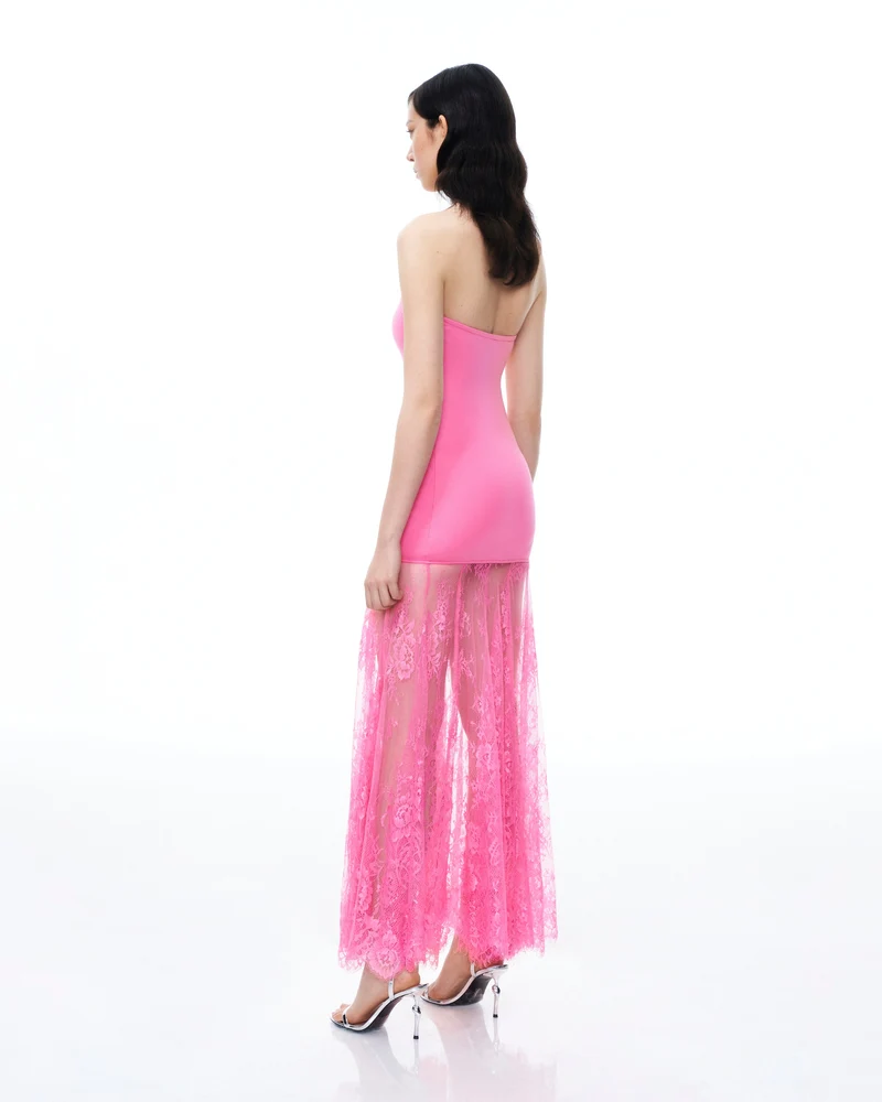 Evadne Kleid aus floraler Spitze – Rosa