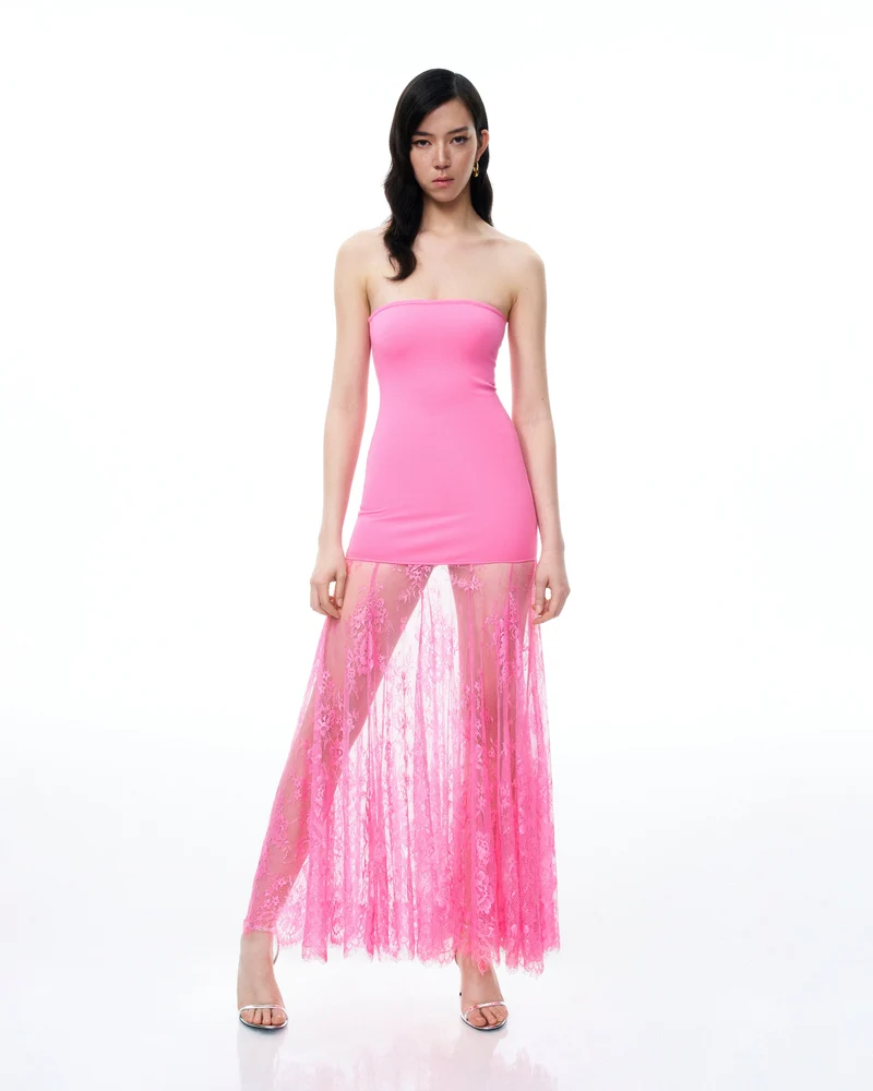 Evadne Kleid aus floraler Spitze – Rosa