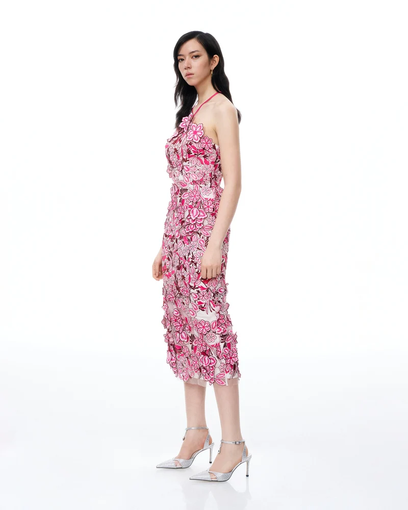 Fiora Besticktes Maxikleid mit Blumen und Neckholder – Rosenrot