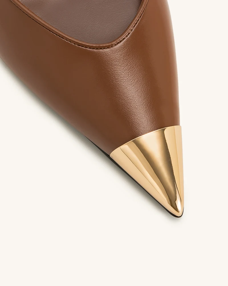 Savannah Slingback-Pumps mit goldener Spitze - Braun
