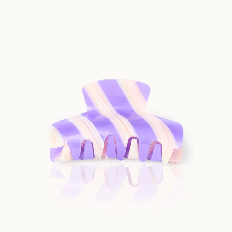 by Vivi Haarklammer "Stripes"