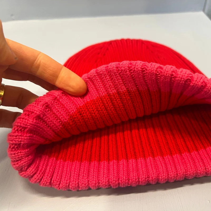 KiWi STORIES Beanie