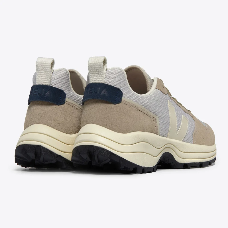VEJA Unisex Sneaker "Venturi II"