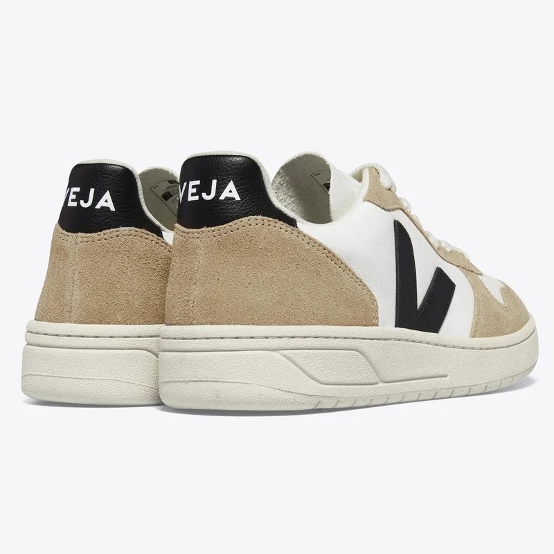 VEJA Unisex Sneaker "V-10"