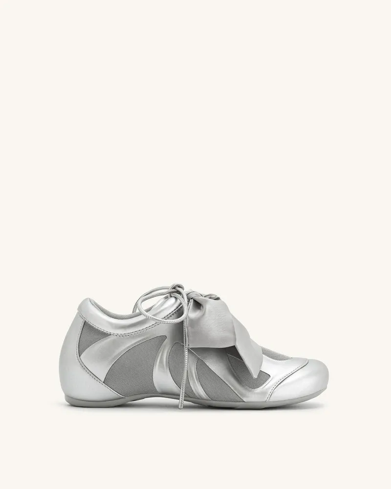 Rosie Metallic Schleifen-Tie Low Top Turnschuhe - Silber