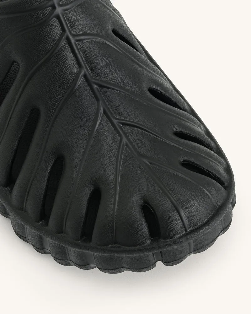 JW PEI Damen Tara Blatt Plattform Clog - Schwarz
