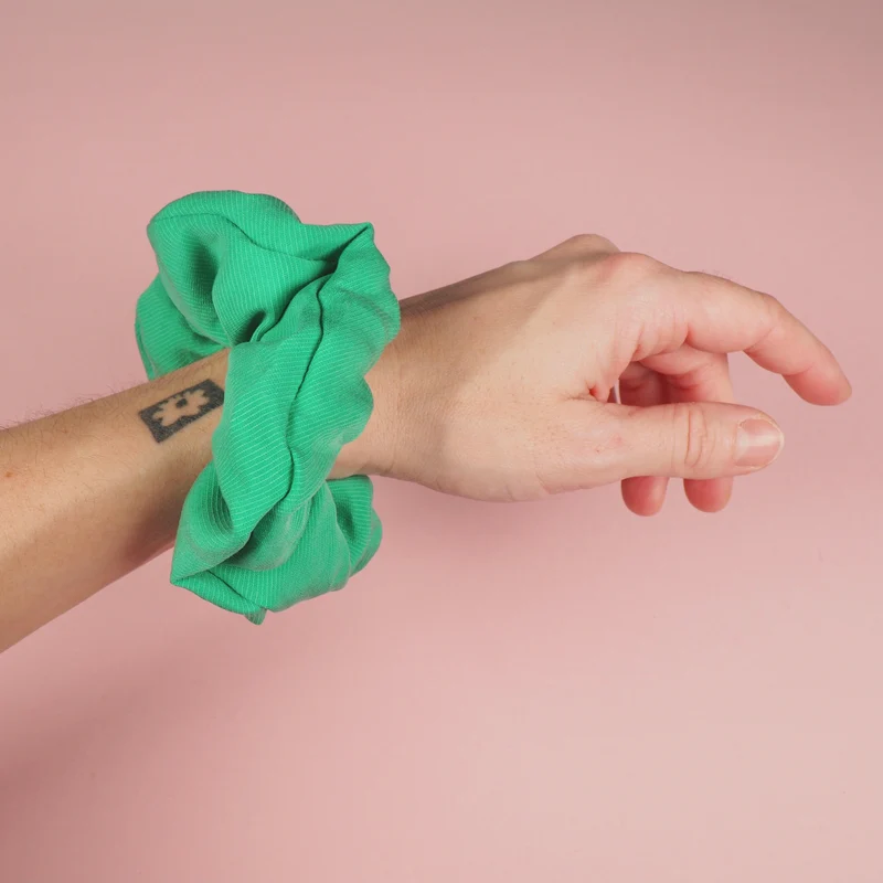 wassi handmade Scrunchie