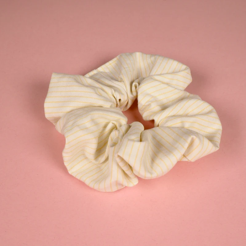 wassi handmade Scrunchie