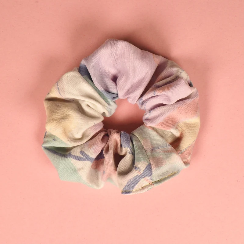 wassi handmade Scrunchie
