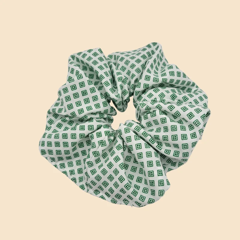 wassi handmade Scrunchie