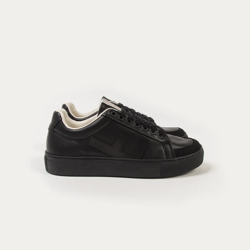 Flamingo's Life Unisex Sneaker "Classic 70's kicks"