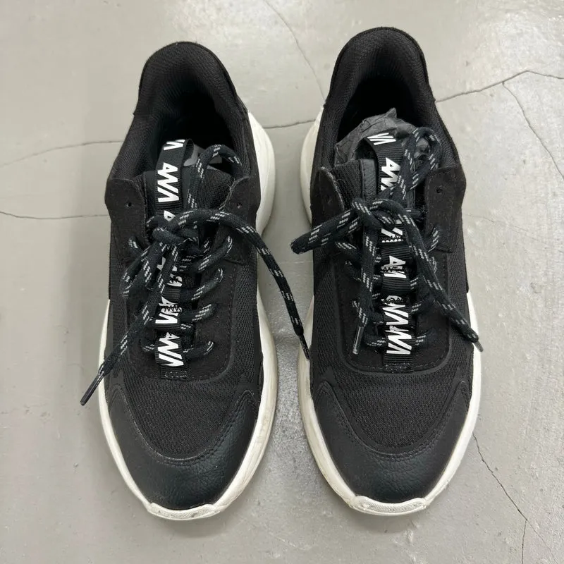 Paprcuts Sneaker "Curl" - Dritte Wahl
