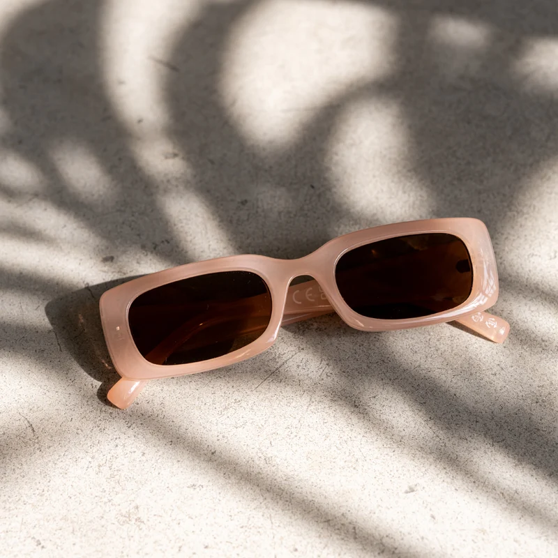 On Vacation Retro Sonnenbrille "Chunky"