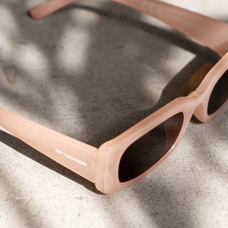 On Vacation Retro Sonnenbrille "Chunky"