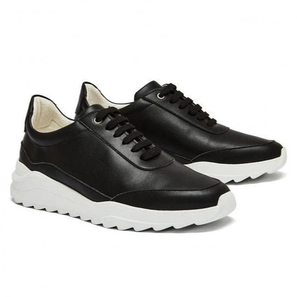 Nine to Five Sneaker "Pedro"