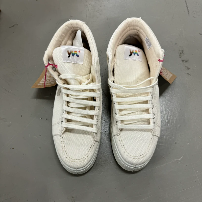 Youmans Unisex Canvas Sneaker "Manatee"
