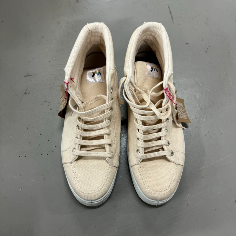 Youmans Unisex Canvas Sneaker "Manatee"