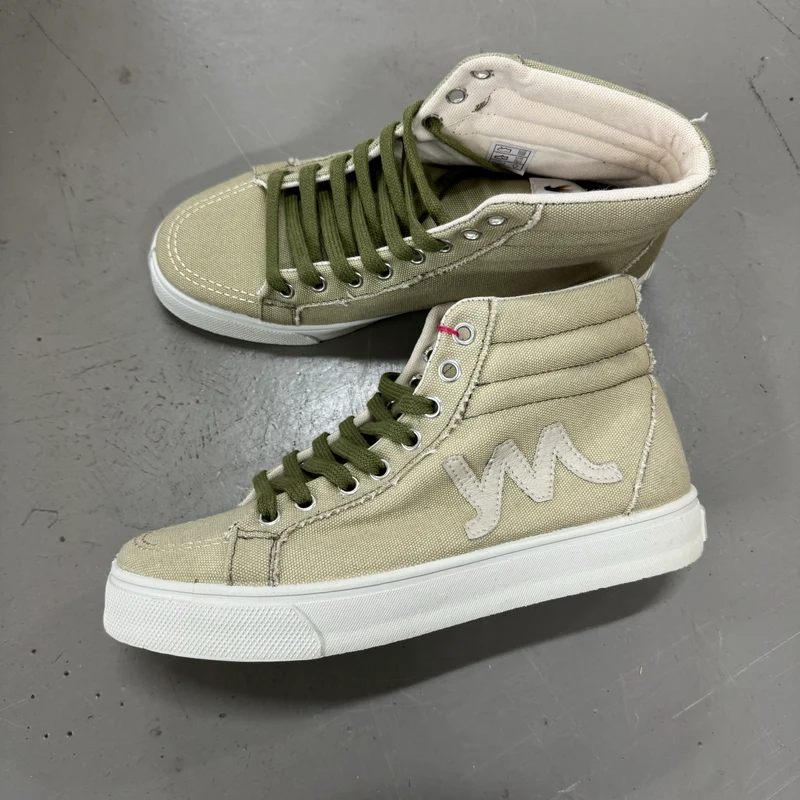 Youmans Unisex Canvas Sneaker "Manatee"