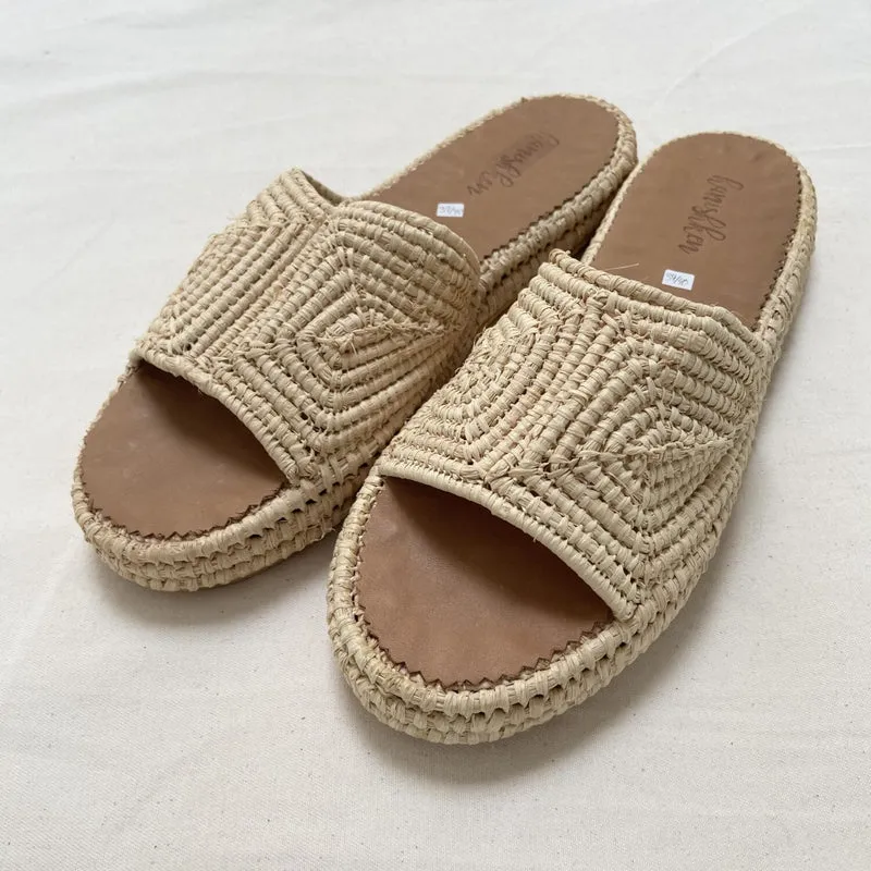hanishken Sandalen Größe 39-40 - Dritte Wahl