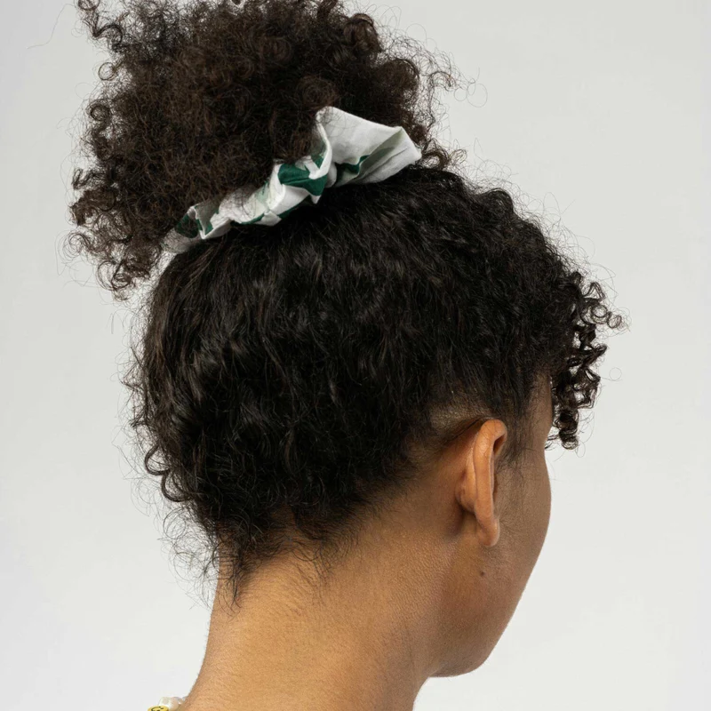 MELA Scrunchie Haargummi "AJITHA" - Leaf