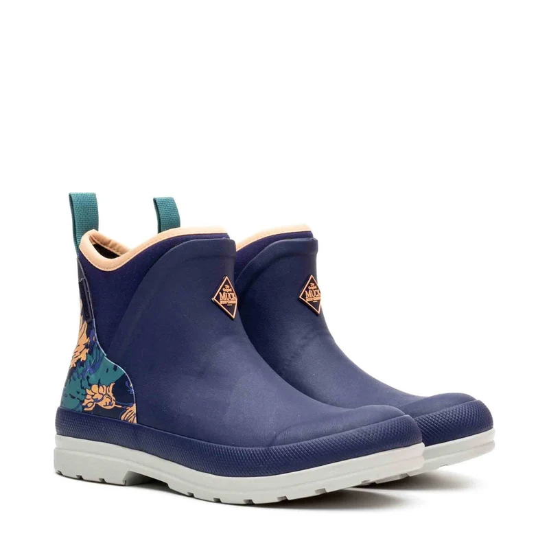 Women's Muck Originals Pull-On Ankle Boots