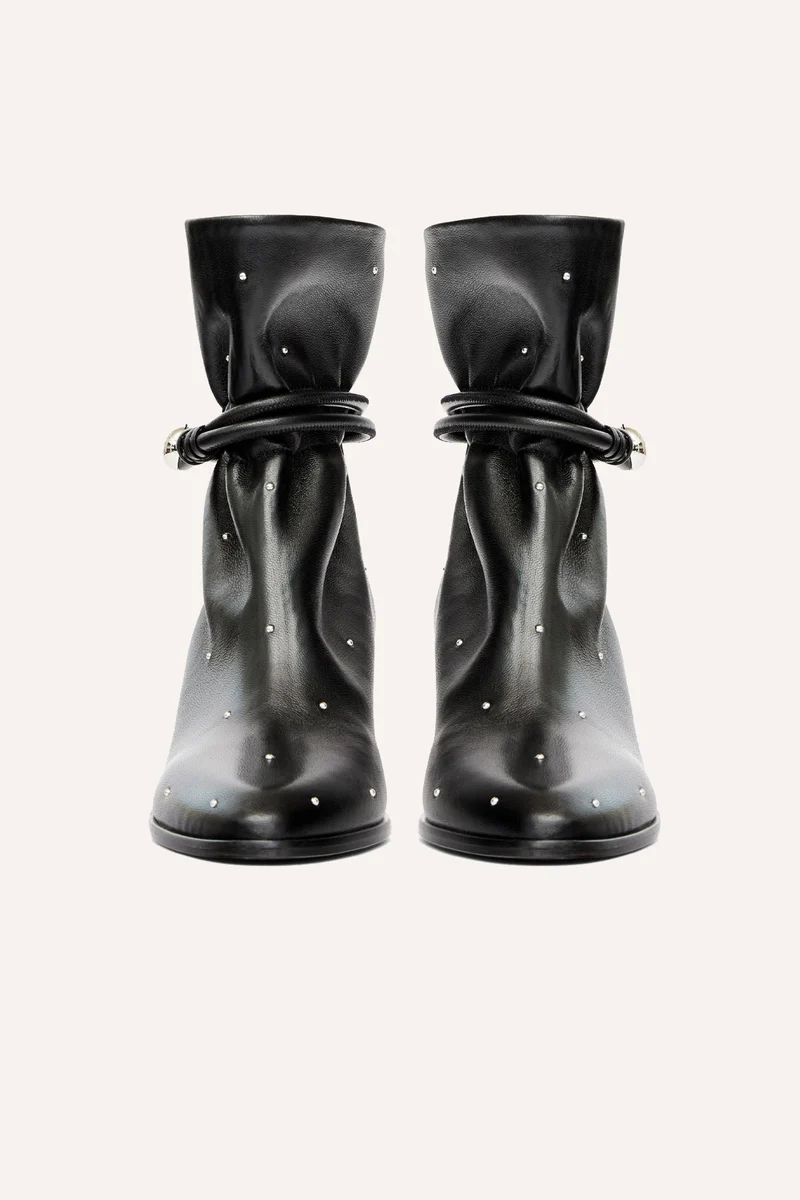 Boots Forla Button