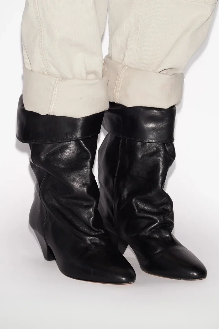 Boots Dalby