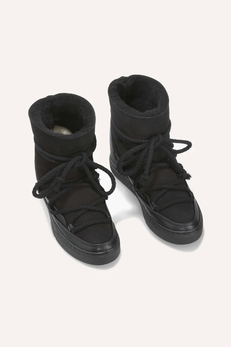 Boots Classic Wedge