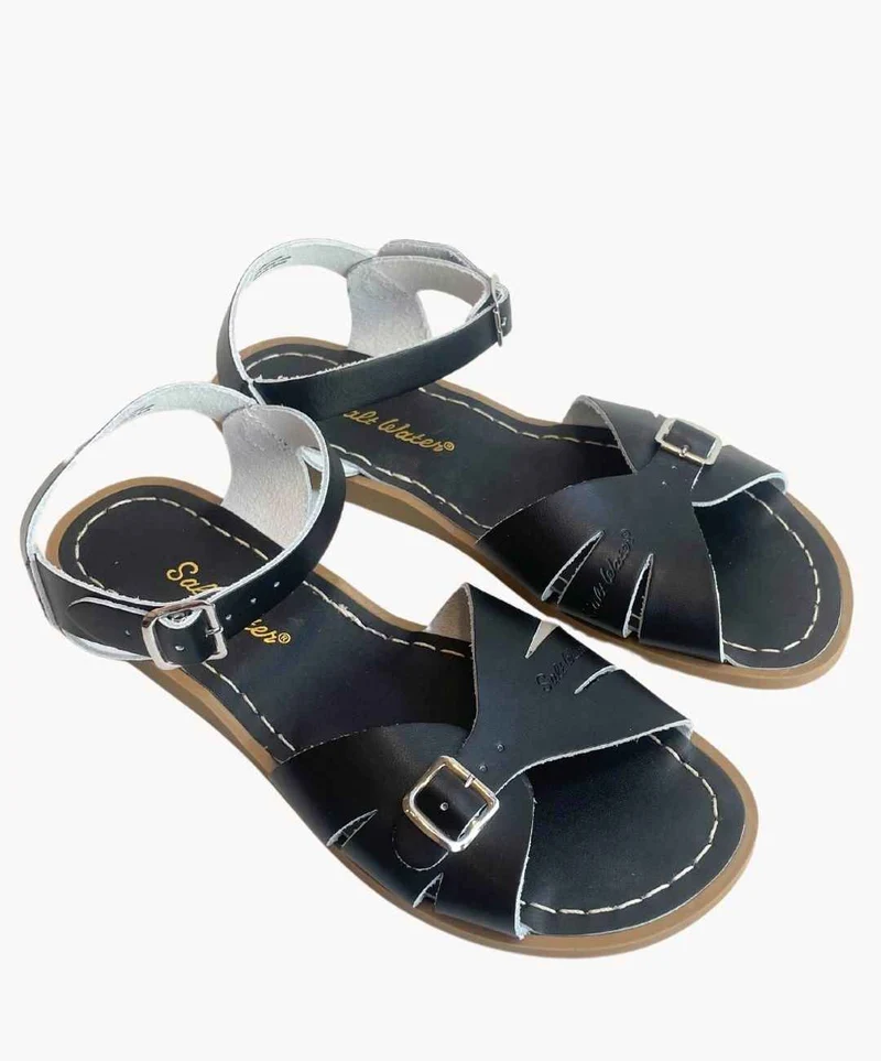 Saltwatersandal Classic Black mit Schnalle