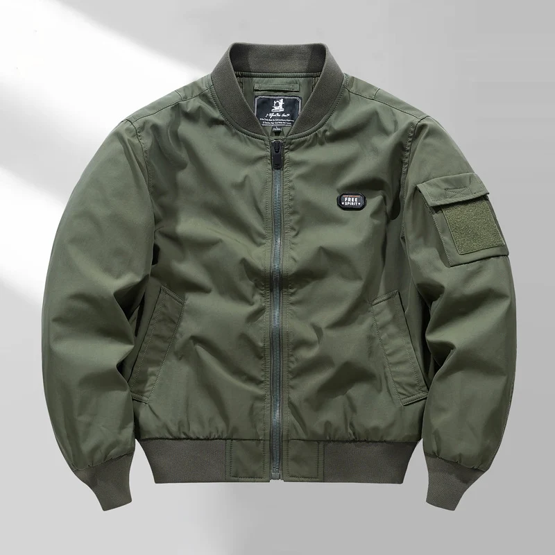 Herren Kurzblouson im Aviator‑Minimalstil mit Multifunktions‑Ärmeltasche Nord Taschen