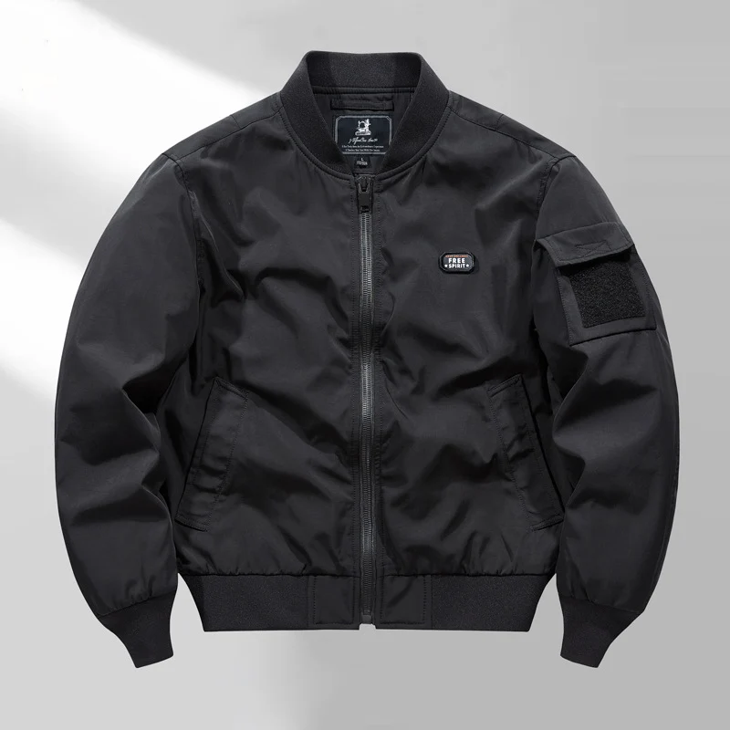Herren Kurzblouson im Aviator‑Minimalstil mit Multifunktions‑Ärmeltasche Nord Taschen