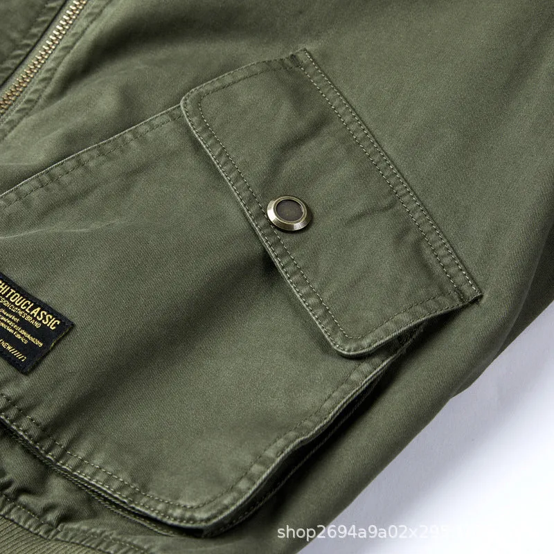 Herren Kurz geschnittene Utility-Bomberjacke mit Reißverschluss, Ärmeltasche und aufgesetzten Pattentaschen Nord Taschen